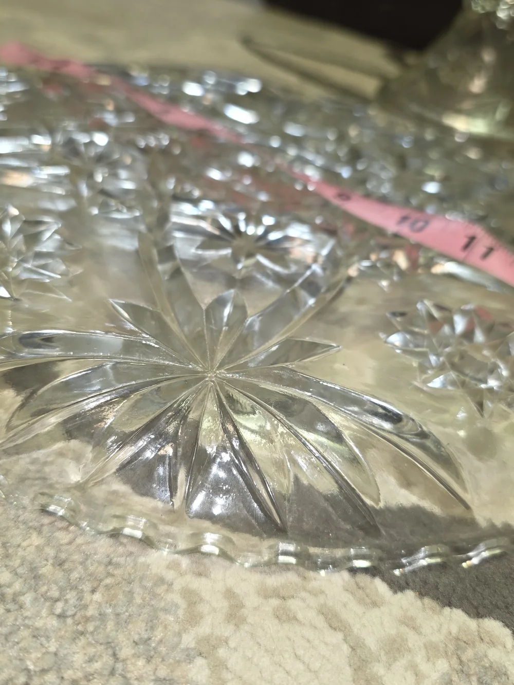 Anchor Hocking Early American Footed Cake Plate - Clear Glass